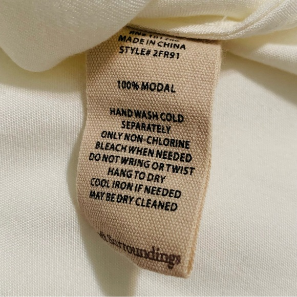 Soft Surroundings Cream Ivory Hideaway Tunic Tank Medium Sleeveless Blouse - Picture 6 of 8